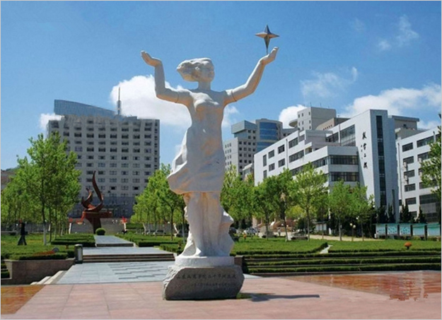 校園廣場(chǎng)雕塑設(shè)計(jì)_校園文化景觀設(shè)計(jì)_安徽合肥校園文化環(huán)境工程設(shè)計(jì)_合肥初一公司